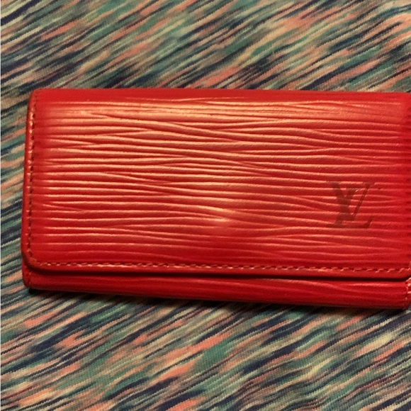 Vtg Louis Vuitton Red Epi 4 Ring Key Holder accessory - Picture 12 of 12